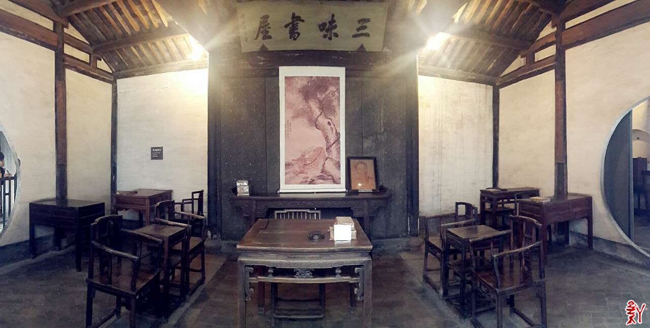 五猖会中的父亲与三味书屋中的先生有什么相同