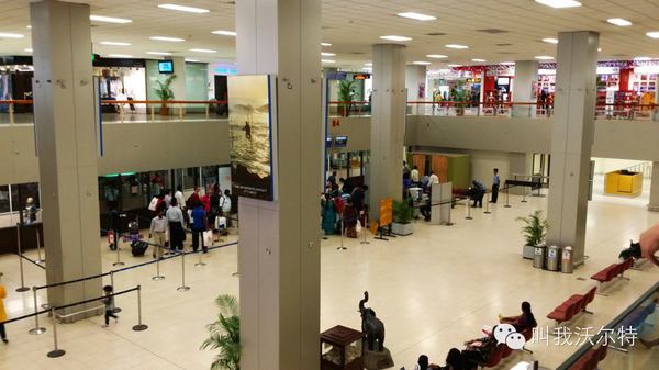 斯里兰卡机场过关需要带多少现金过关-带斯里