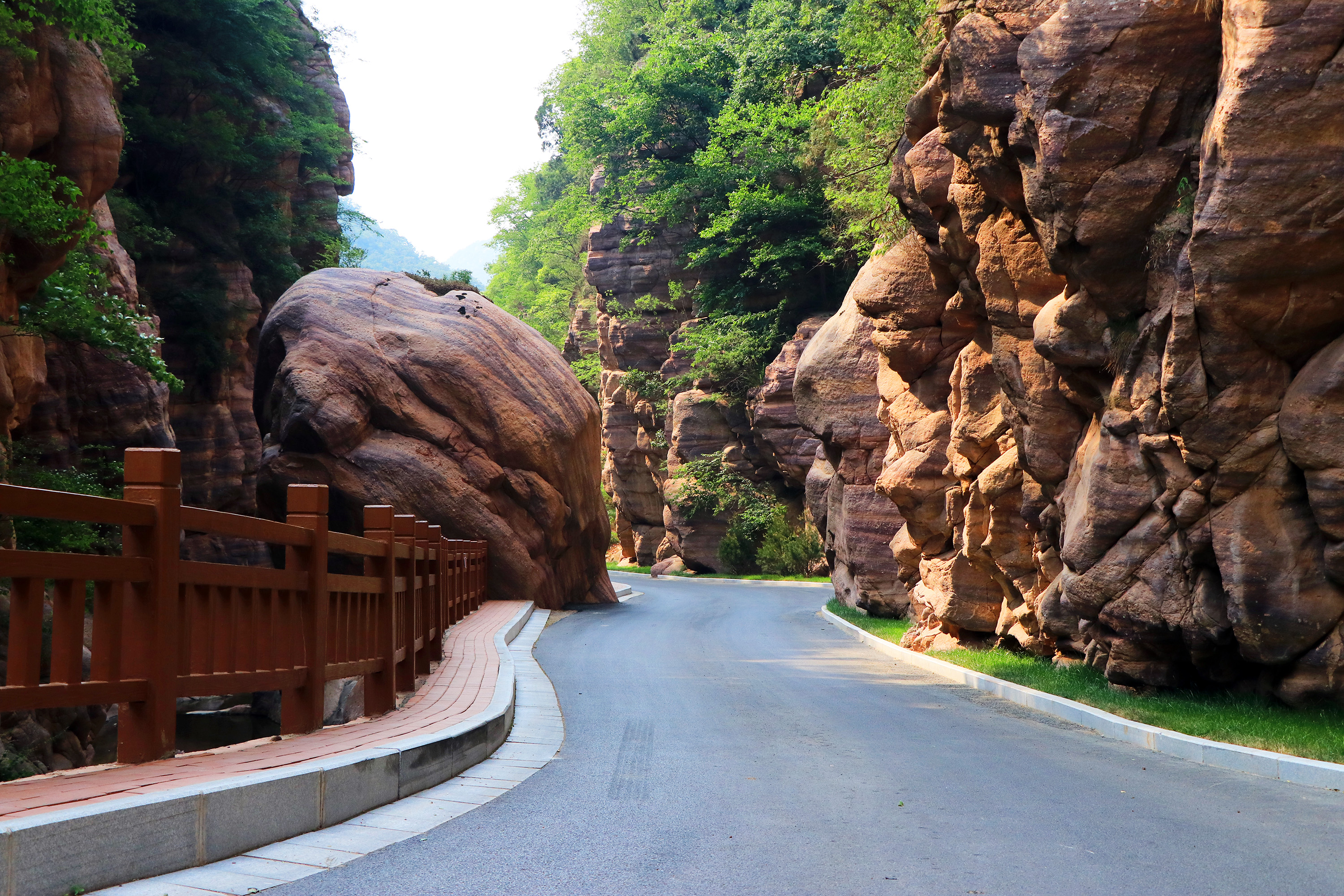 河南旅行 | 仙门山景区千岩万壑惹人爱,犹如天上落下来