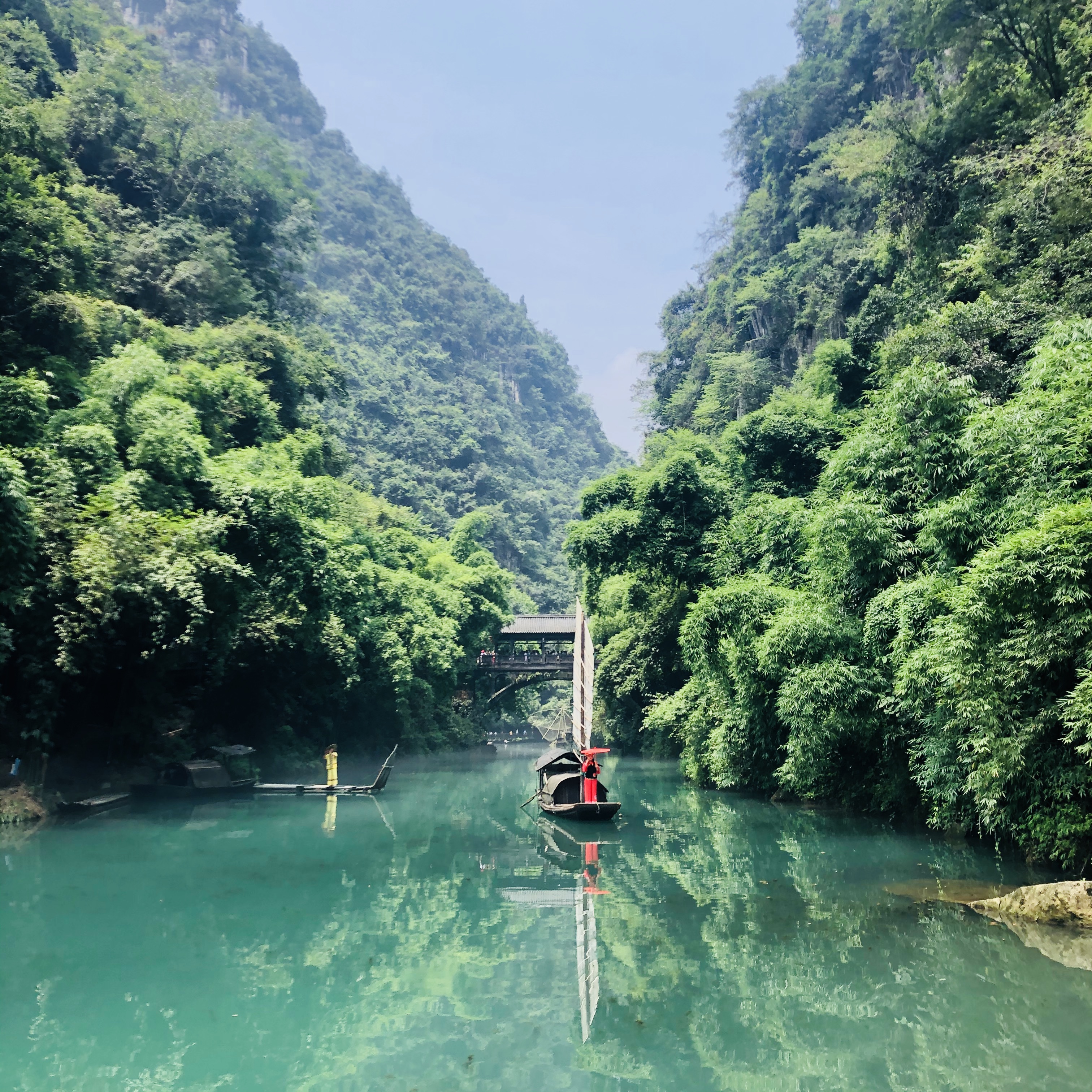 请问现在去三峡人家门票真的免费吗?