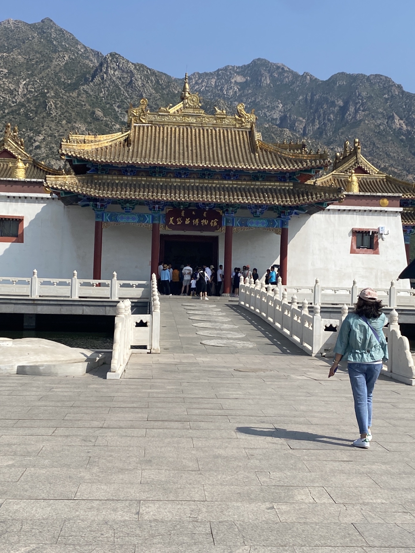 1美岱召博物馆内蒙古自治区包头市土默特右旗美岱召博物馆距萨拉齐6