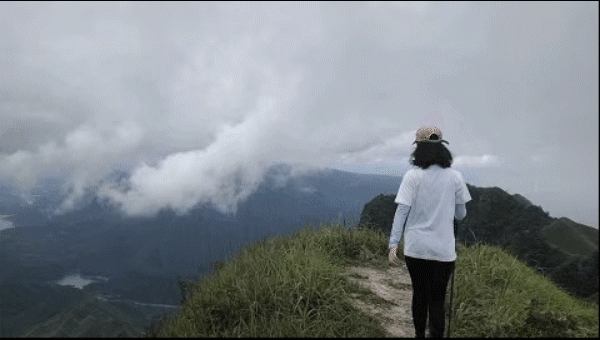 广东"小武功山,一起爬山吧,带相机那种,徒步高山草甸看云海,大布镇