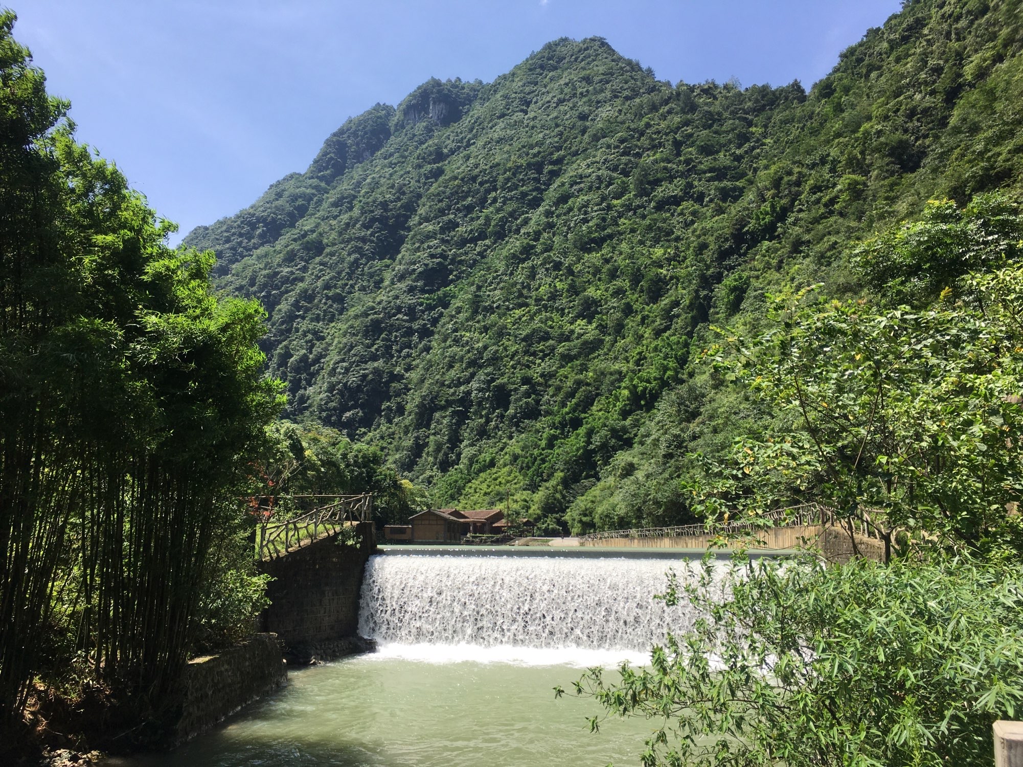 【携程攻略】南川区神龙峡风景区适合家庭亲子旅游吗