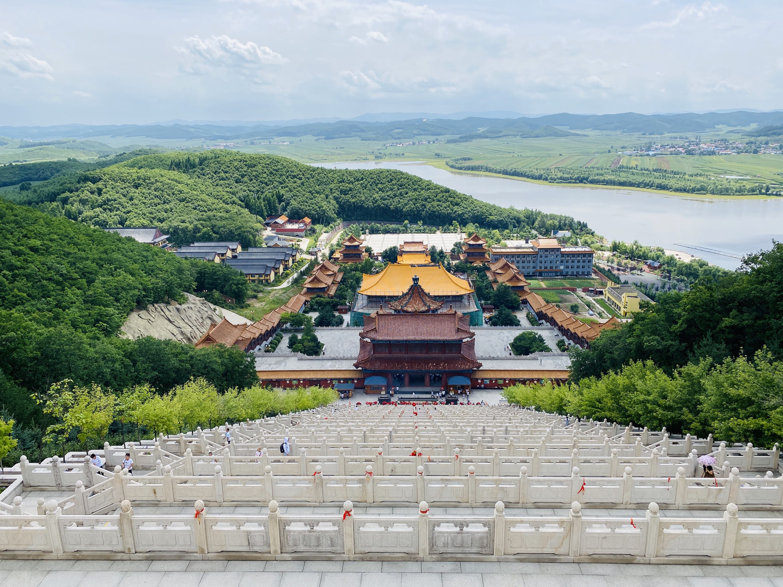 六鼎山文化旅游区