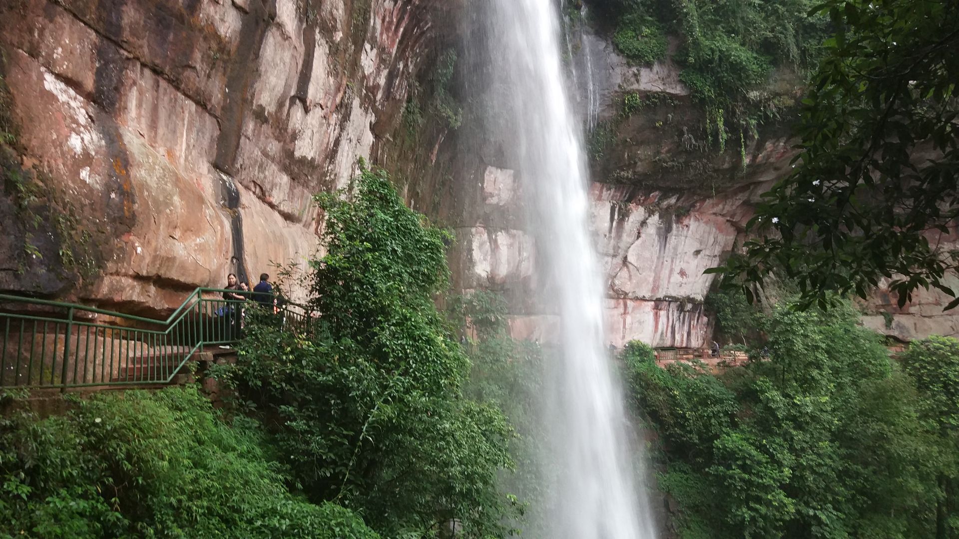 赤水丹霞旅游区·燕子岩