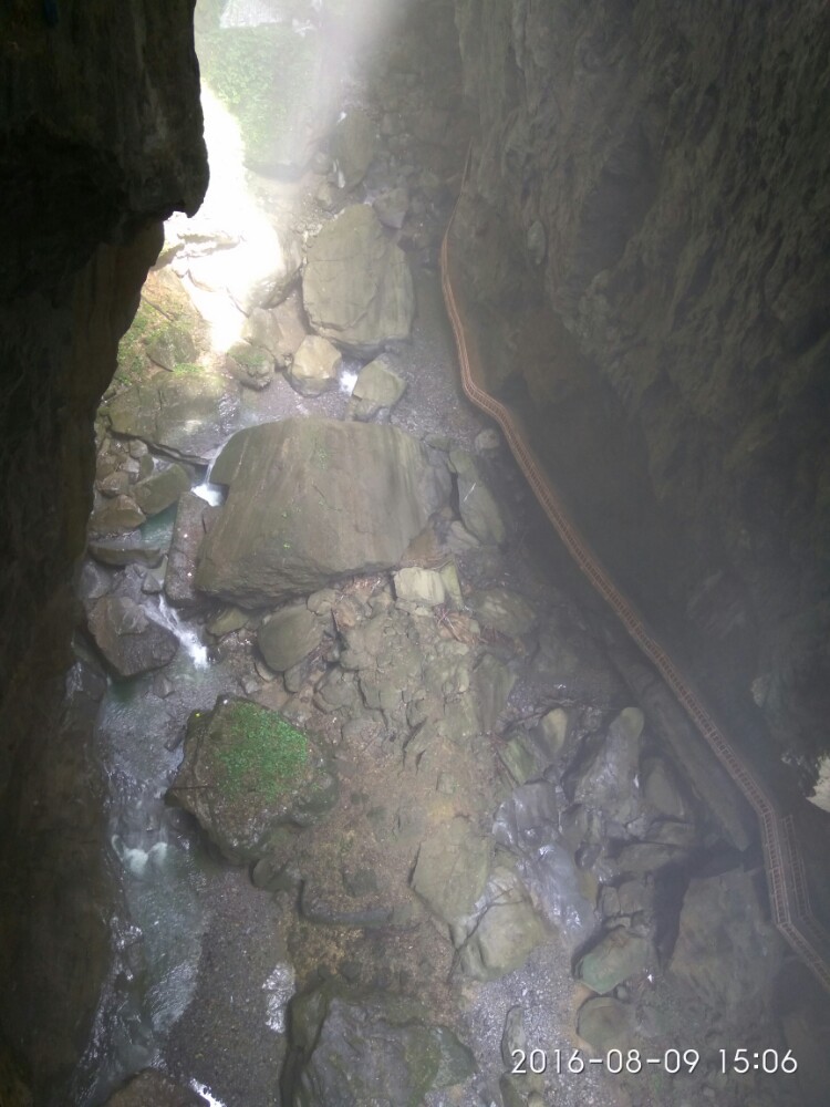 武陵山大裂谷旅游景点攻略图