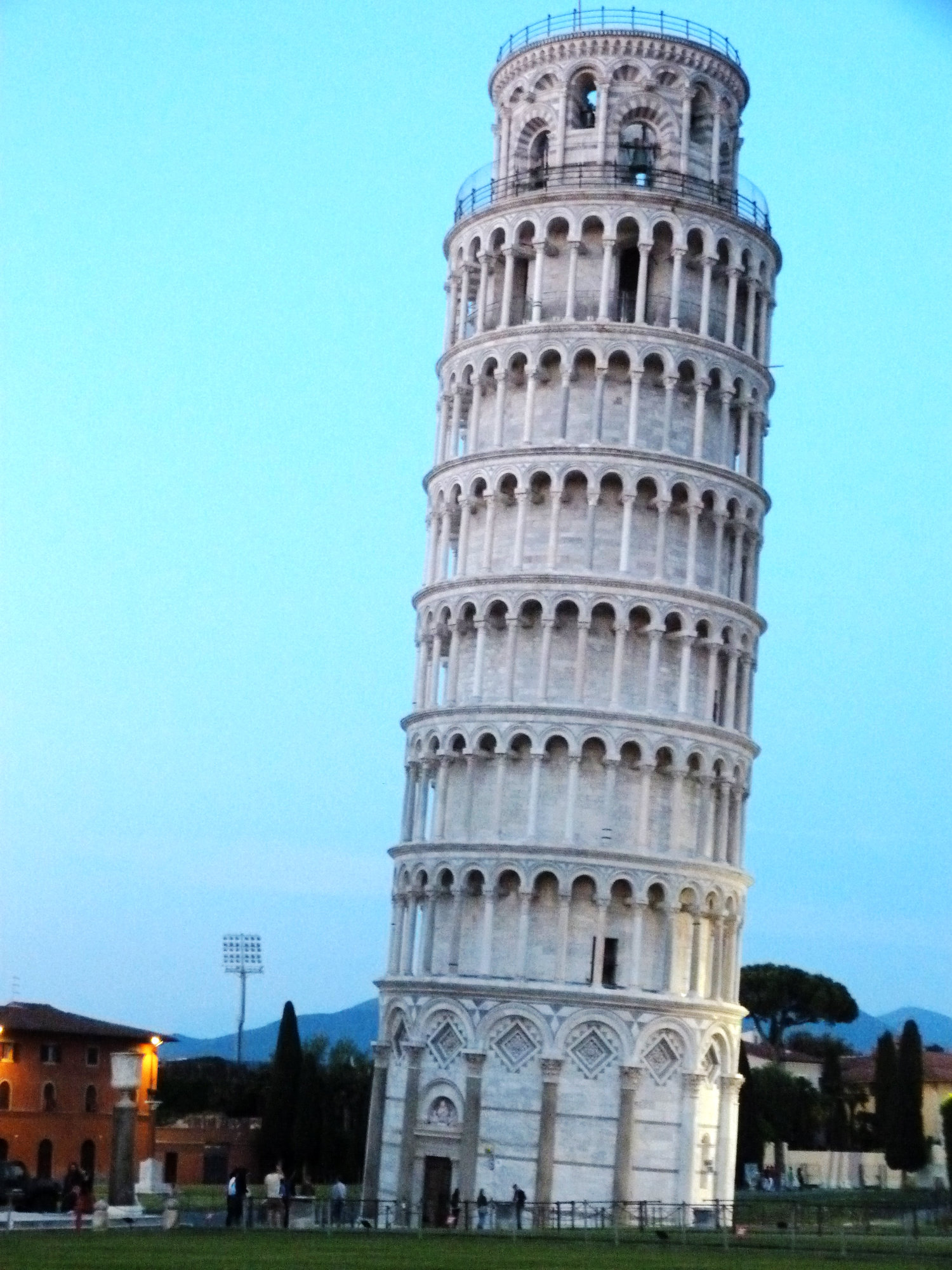 比萨斜塔leaning tower of pisa