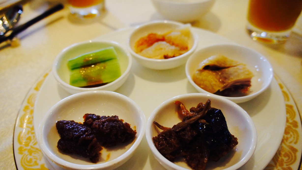 和平饭店吃饭人均消费_上海和平饭店吃饭图片(3)