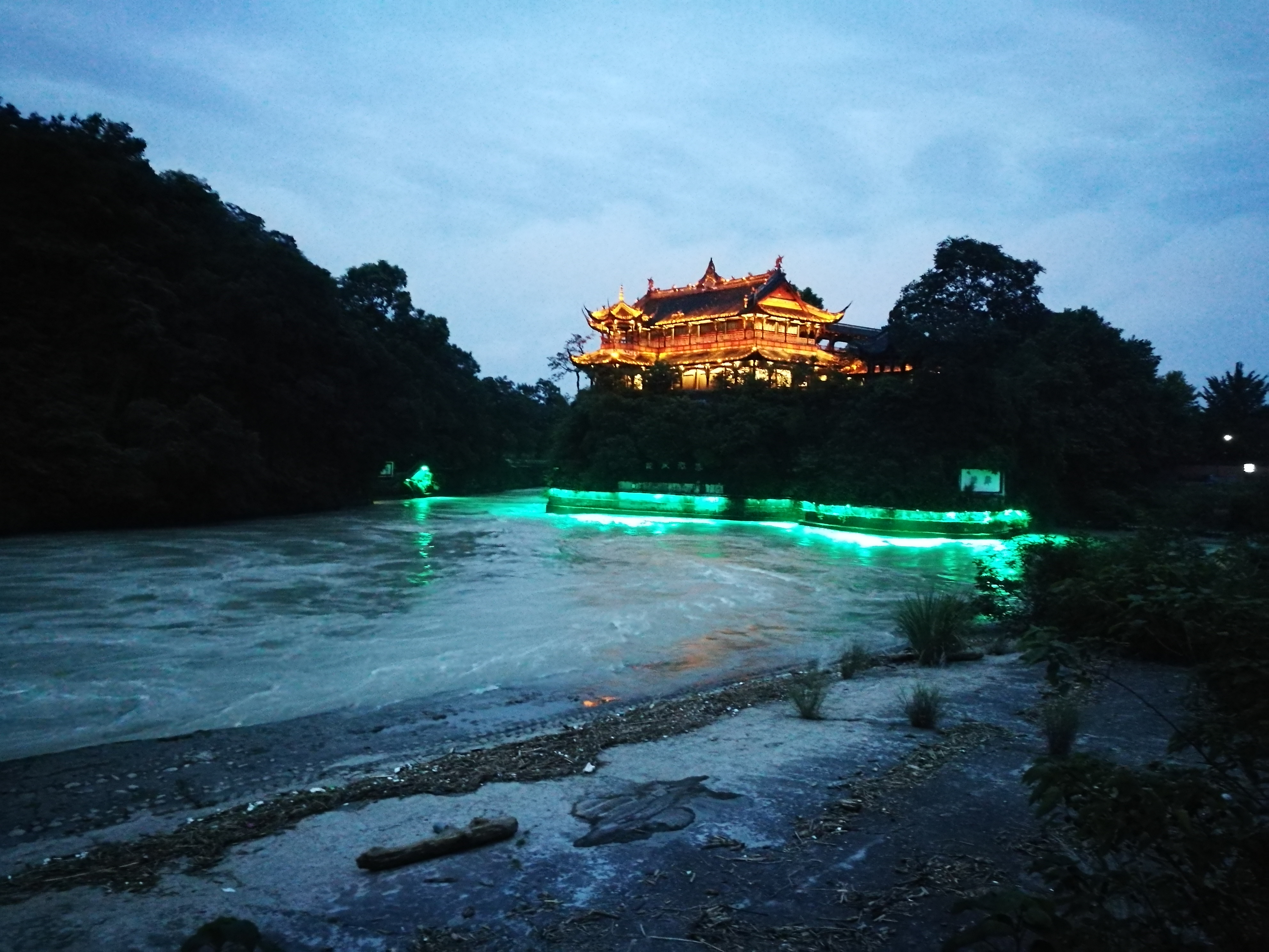 都江堰宝瓶口好玩吗,都江堰宝瓶口景点怎么样_点评