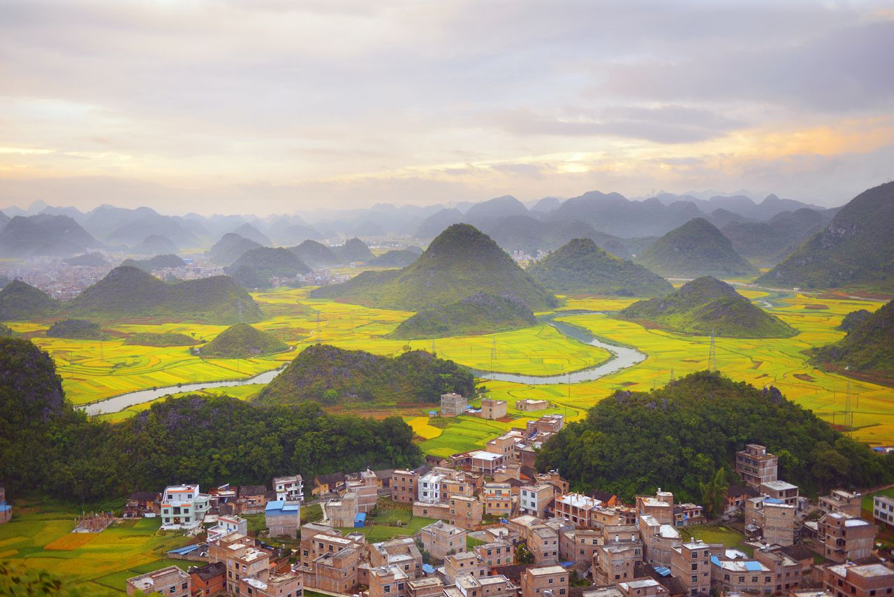 广南八宝风景区