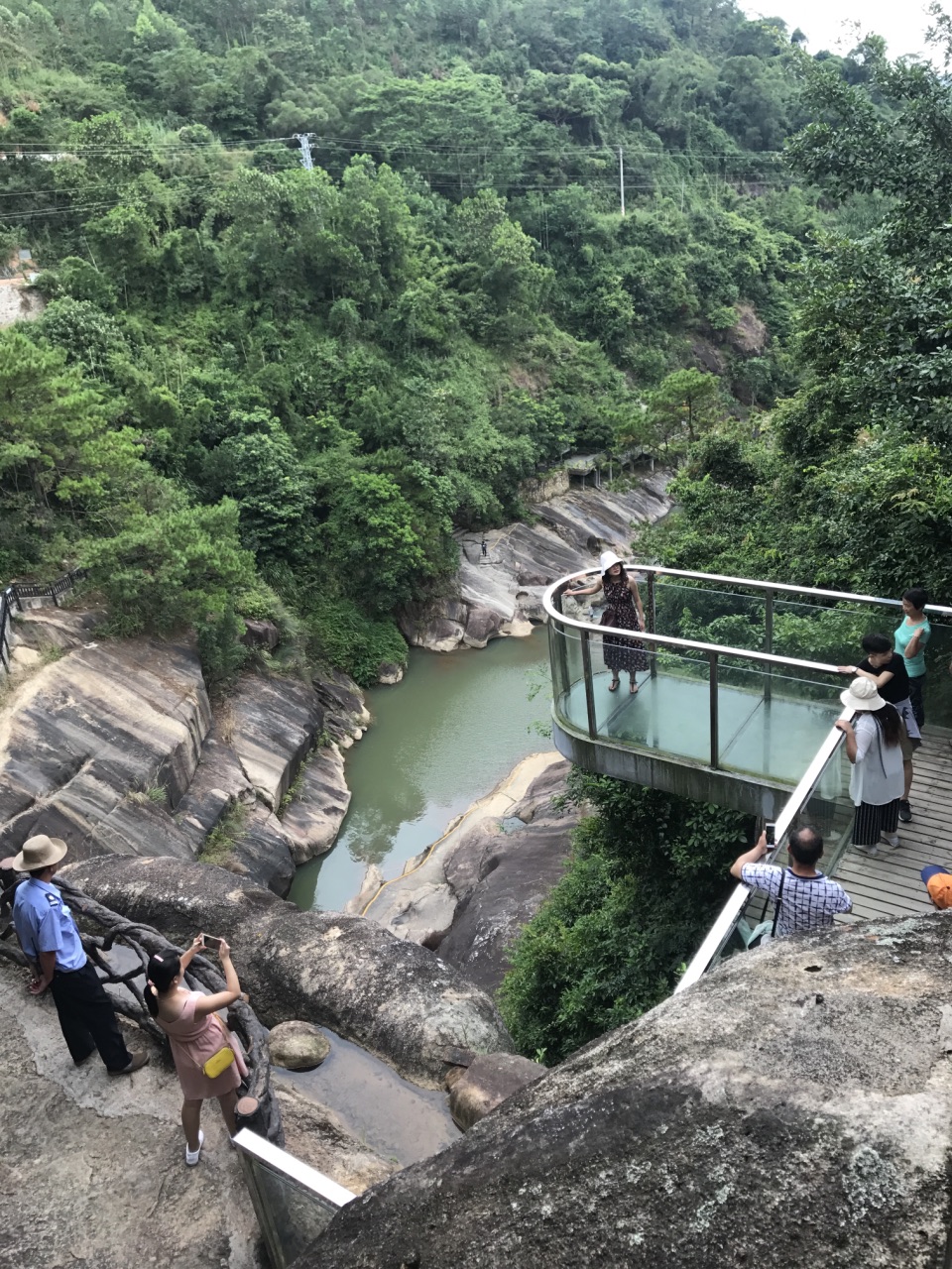 青岚怪臼谷国家地质公园