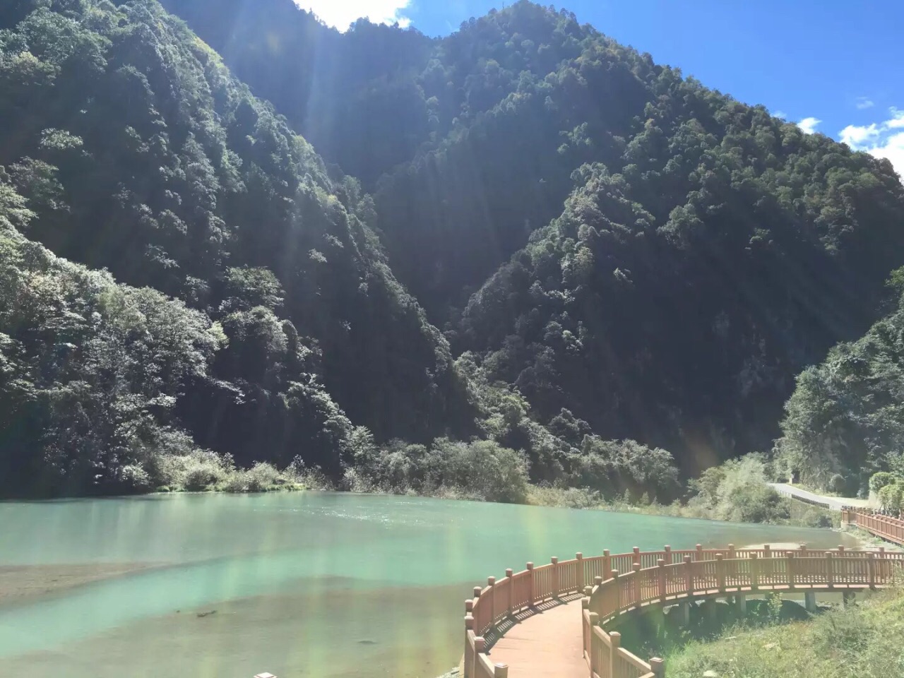 二郎山喇叭河风景区