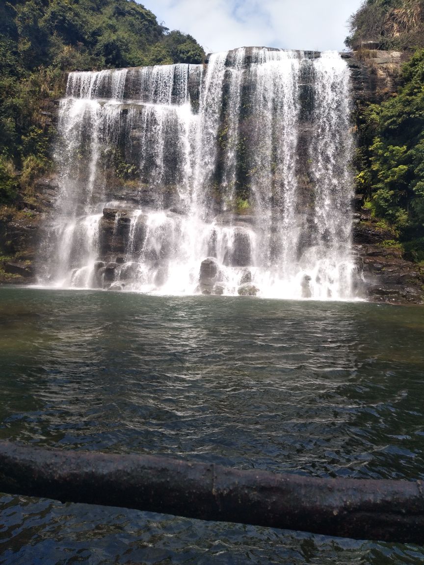 黄满寨瀑布旅游景点攻略图