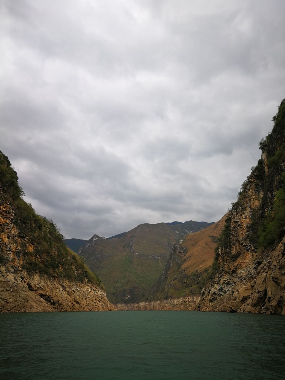 2021牂牁江风景名胜区游玩攻略,还行.只是开了很久山路.船.