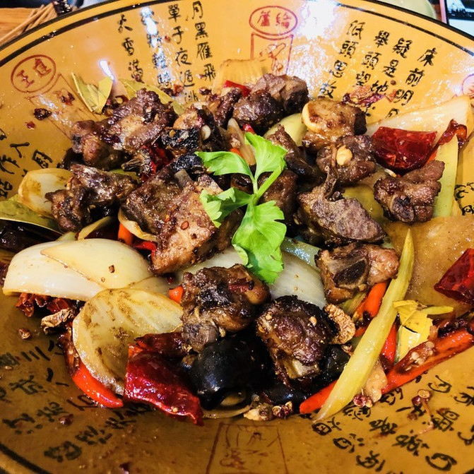 来北京v美食之美食一家,最重要的是住美食南锣做视频的攻略世界图片