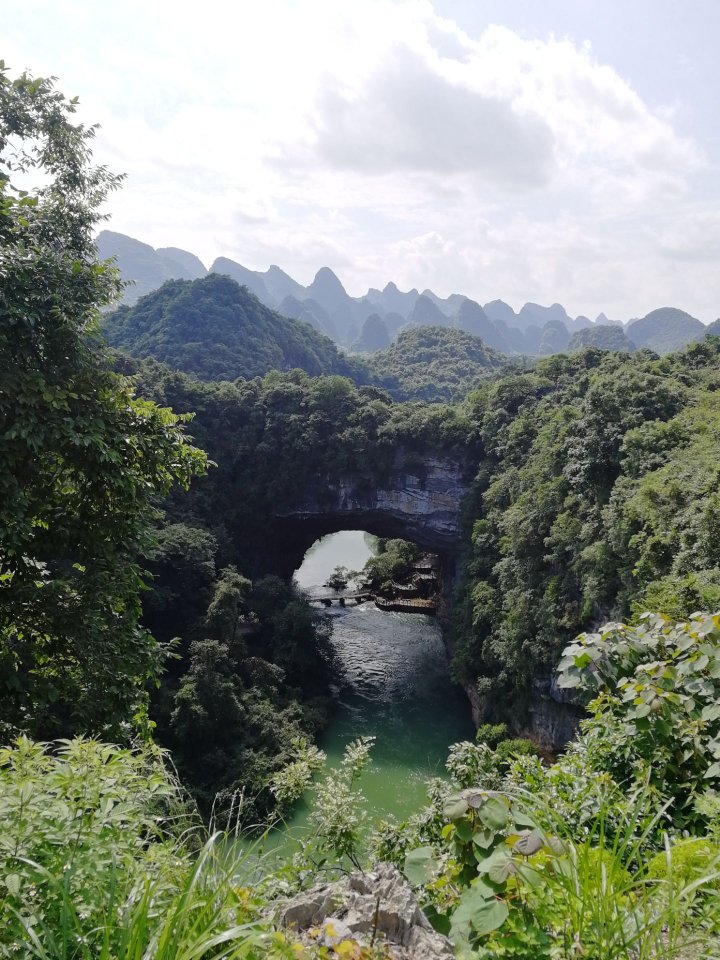 九龙洞夏天凉快,配套设施完善,环境比较干净,适合一家老小游玩的景点!