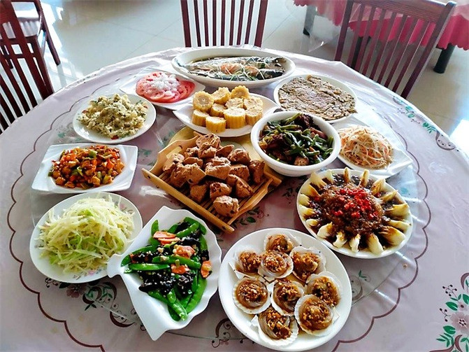 蓝天下的蓟县蕴祥农家院美极了,还有他家特色美食,吃过就忘不了
