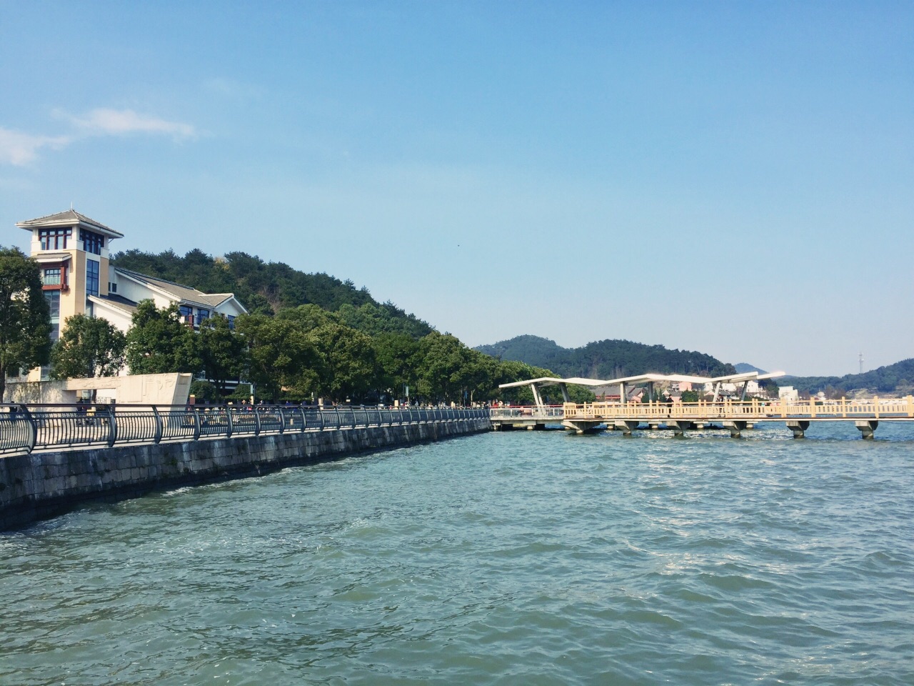 宁波东钱湖好玩吗,宁波东钱湖景点怎么样_点评_评价