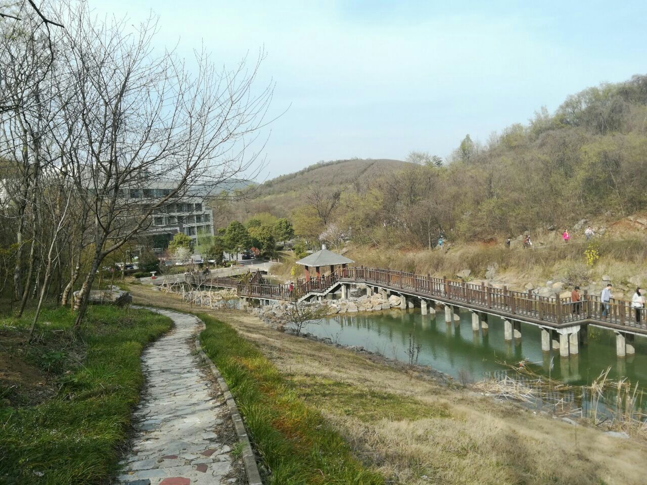 【携程攻略】滁州九天峰生态旅游度假区景点,人造景点,风景可以,水很