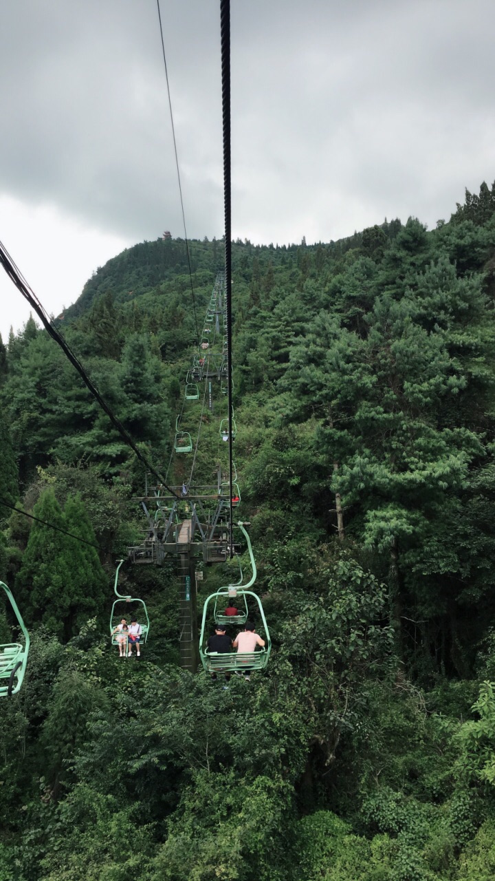 特别好,风景好海拔高,看昆明全景!