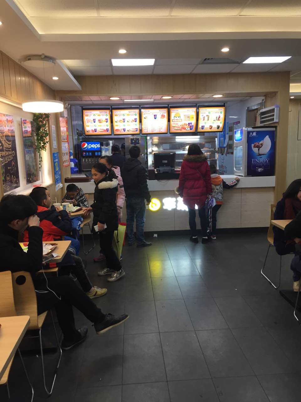 华莱士(民心佳园店)