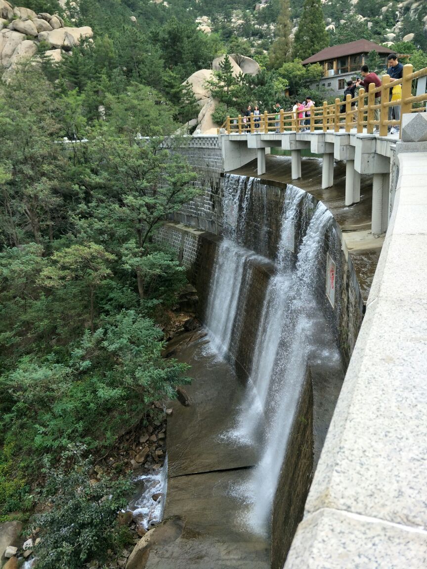 二龙山风景区