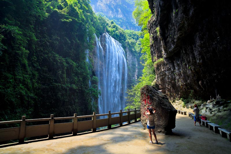 【携程攻略】宜昌三峡大瀑布景区 景点,在夏天,没什么比轰鸣的瀑布更