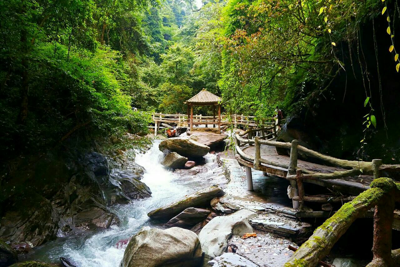 铜仁亚木沟风景区好玩吗,铜仁亚木沟风景区景点怎么样