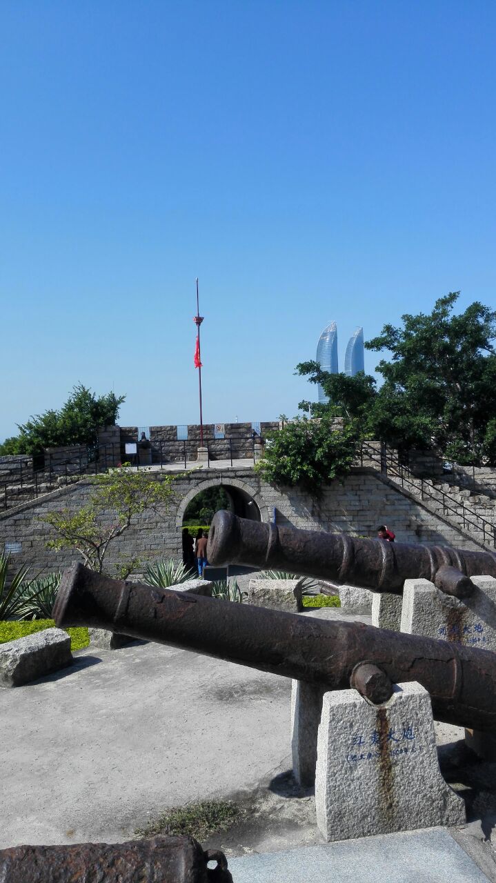 胡里山炮台