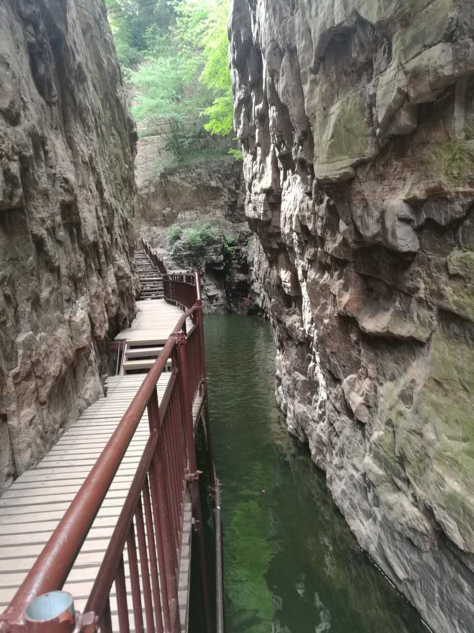 豫西大峡谷风景区