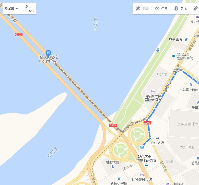松花江到果戈里大街 有公交车嘛 几路?