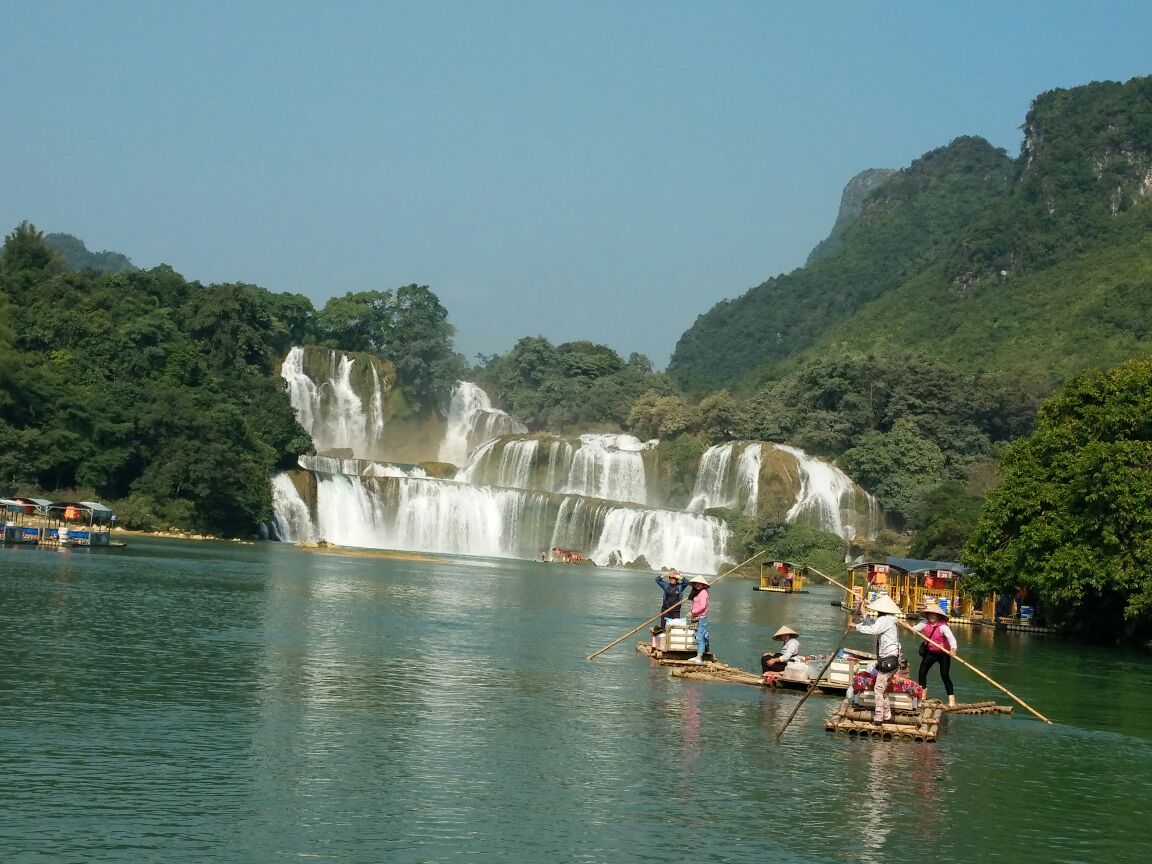 德天跨国瀑布景区