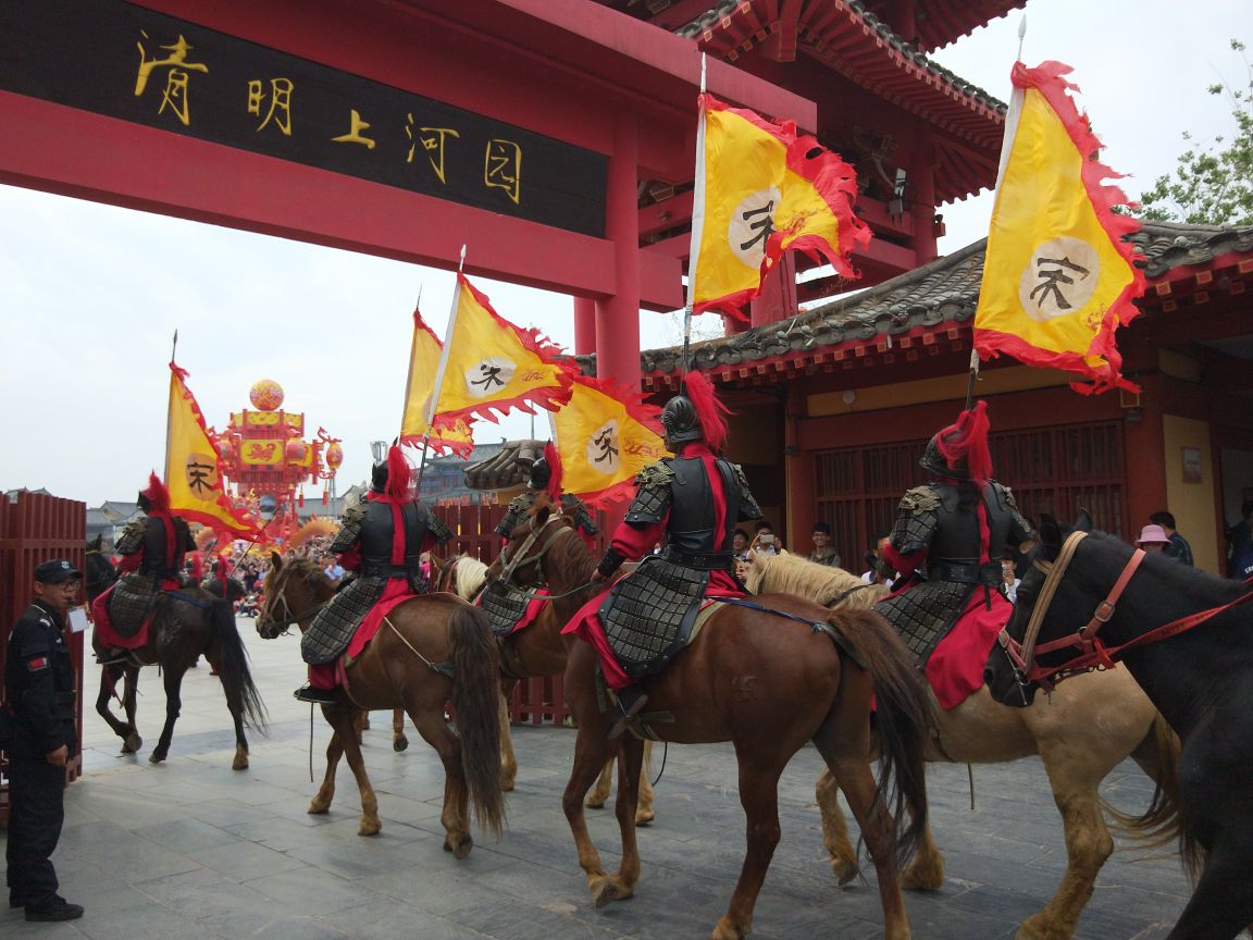 开封清明上河园好玩吗,开封清明上河园景点怎么样