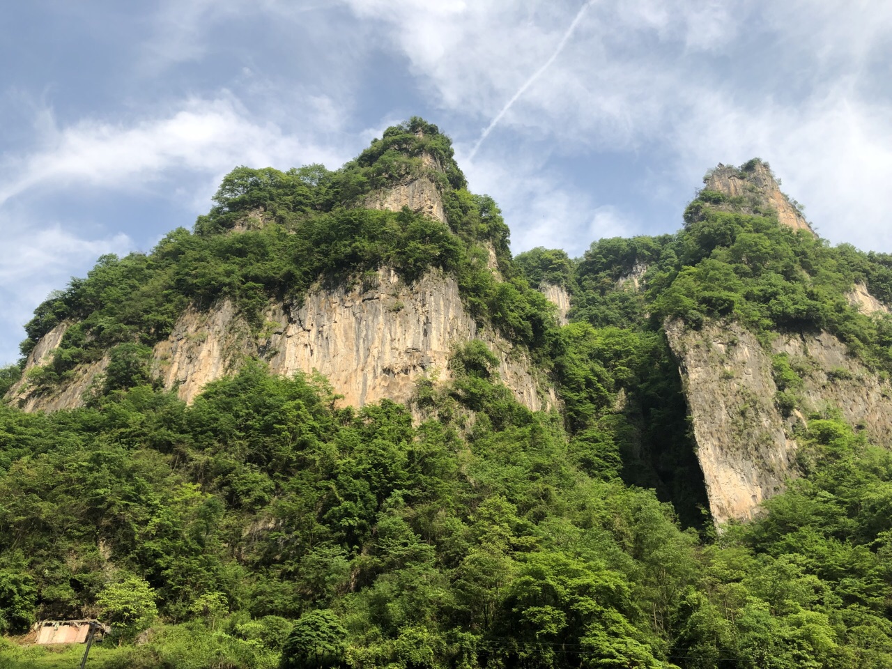 【携程攻略】长阳清江方山风景区景点,不愧为湖北的小