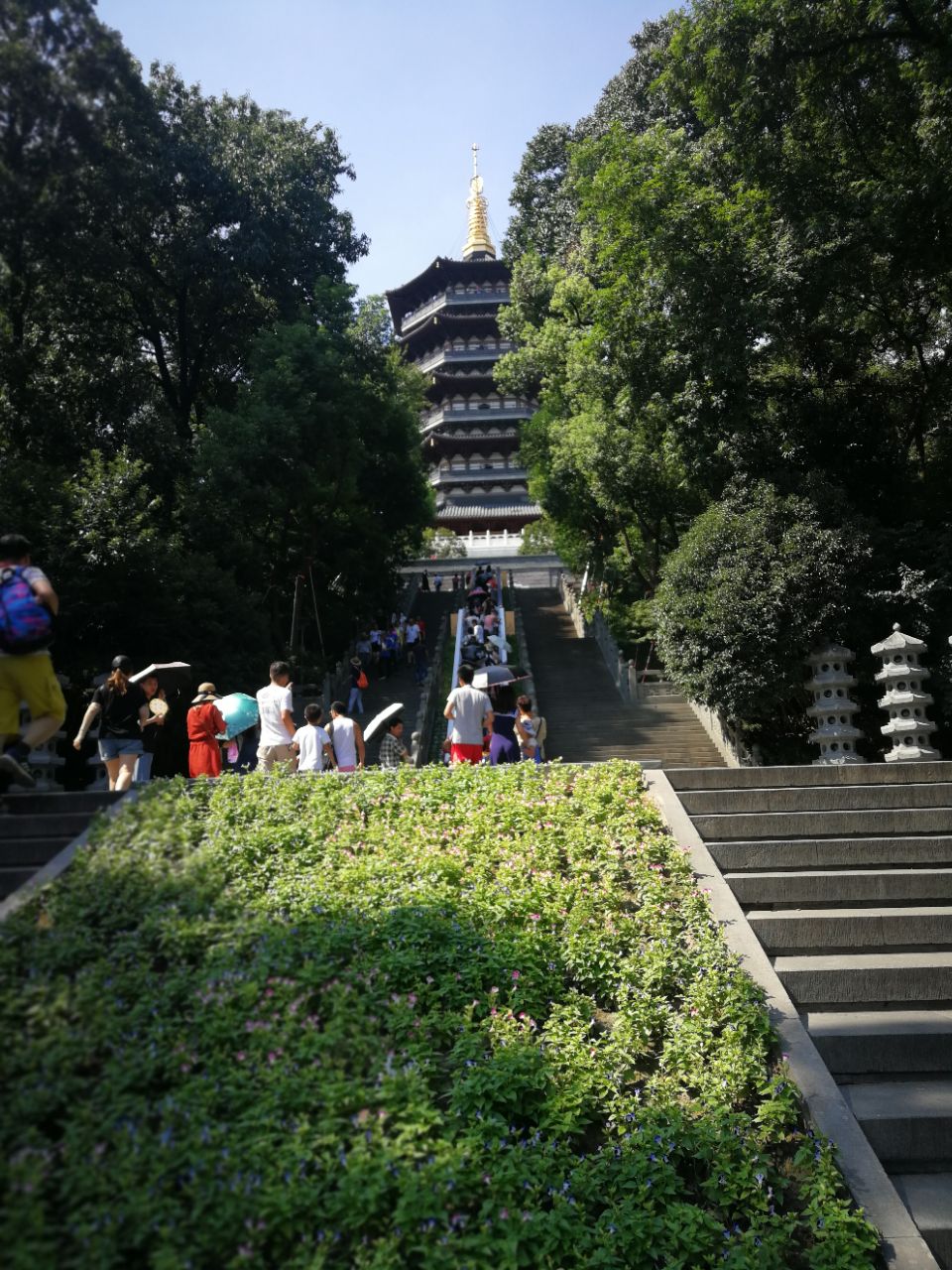 杭州雷峰塔好玩吗,杭州雷峰塔景点怎么样_点评_评价