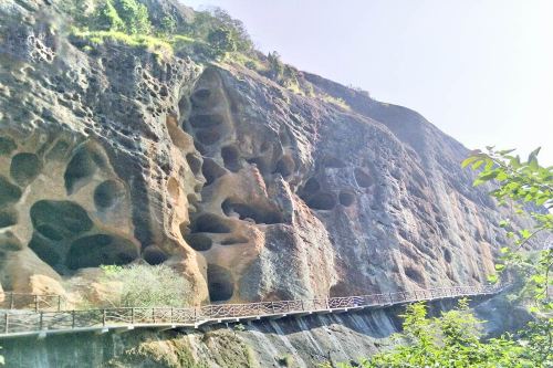 青龙岩风景区