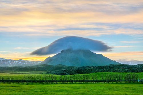 斯奈菲尔火山