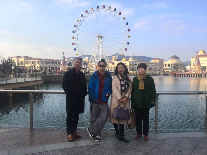 【携程攻略】汤山百联奥特莱斯购物,商品品种丰富,,季