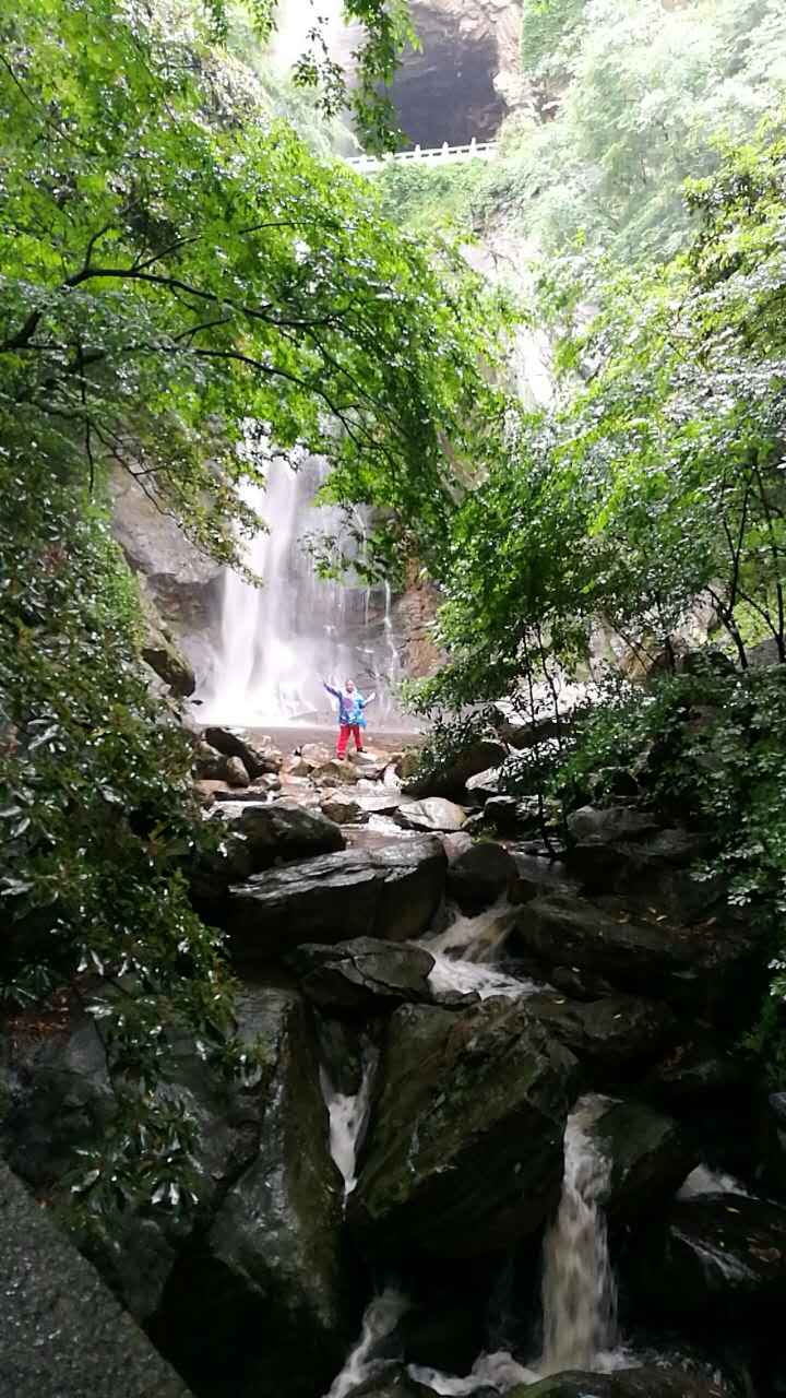 2020桐柏山淮源风景区游玩攻略,今天下雨了,雨中的淮.