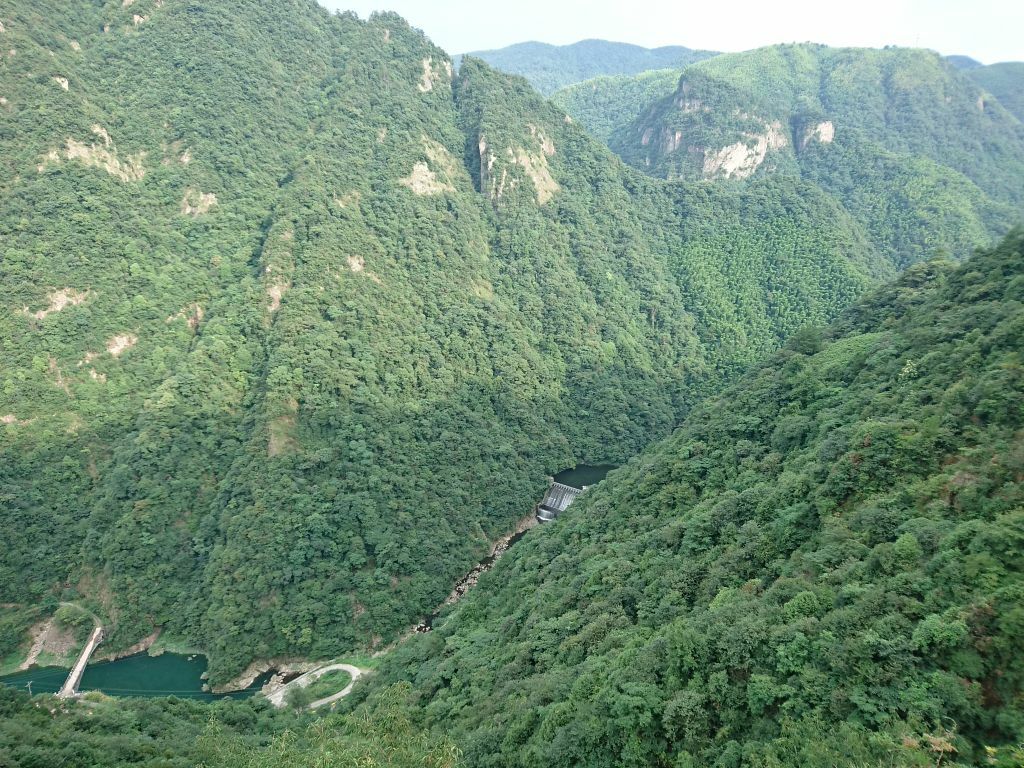 天荒坪风景区