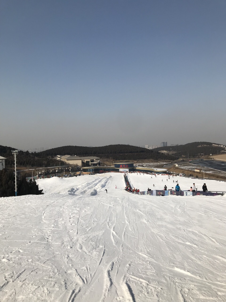 蟠龙山滑雪场