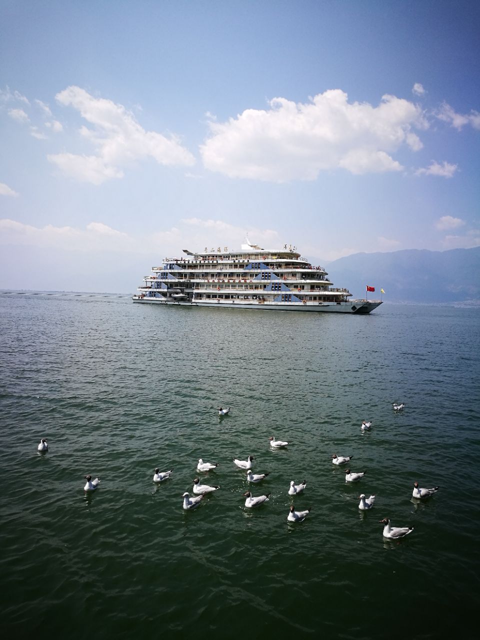 洱海游船