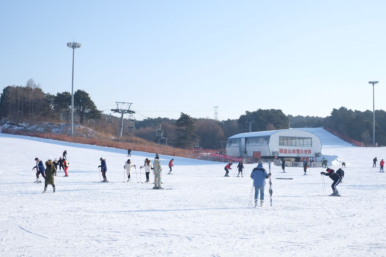 沈阳棋盘山滑雪场