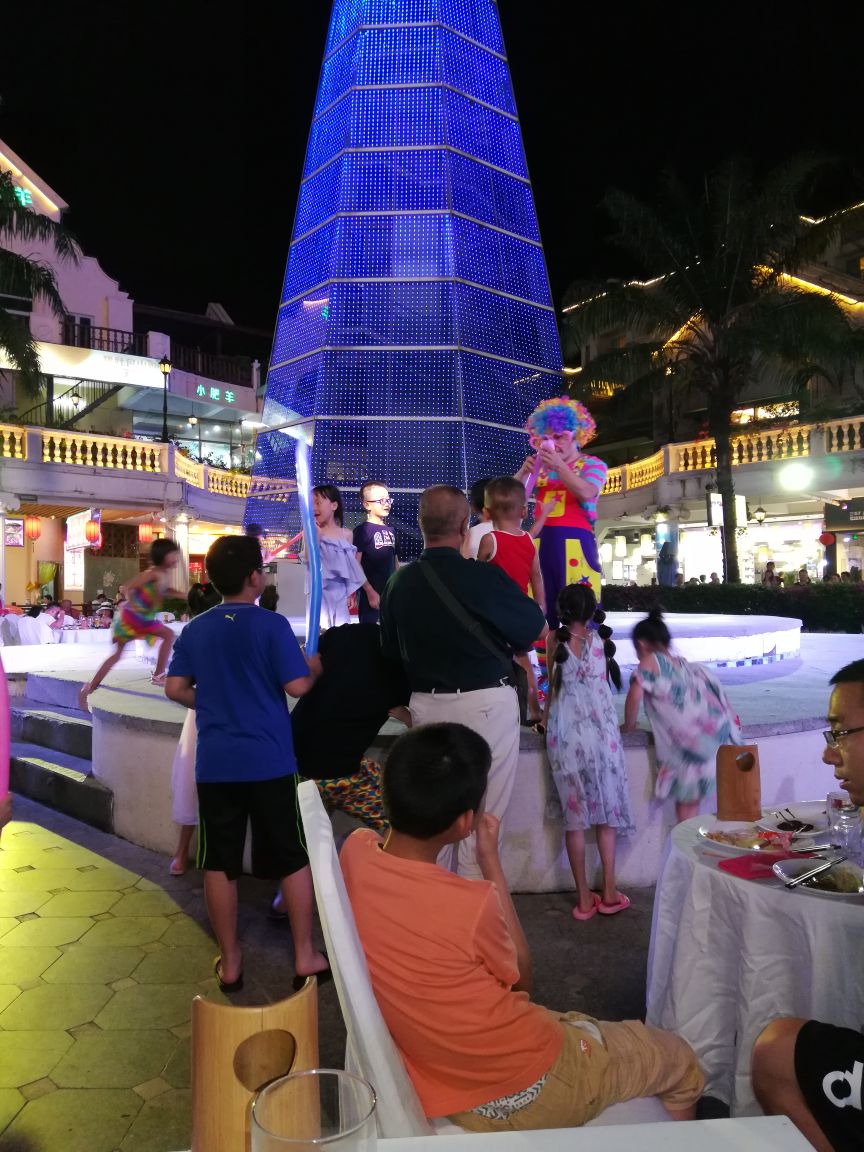 2019百花夜宴海鲜自助演艺主题餐厅美食餐厅,口味不错