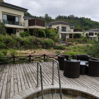龙川温泉度假村   分 1条点评 度假村 公园乐园 生活休闲 泡温泉 距