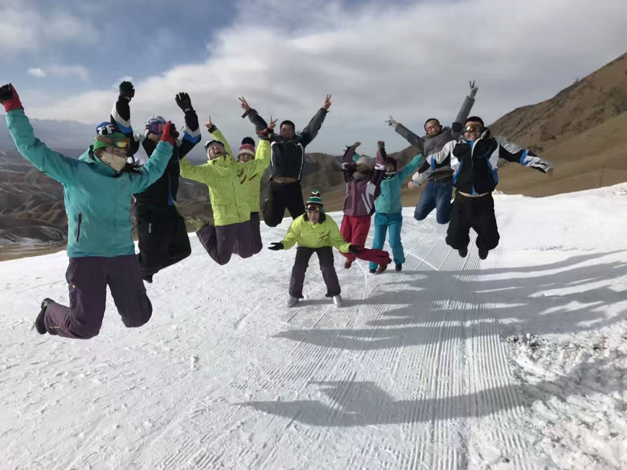 祁连山国际滑雪场