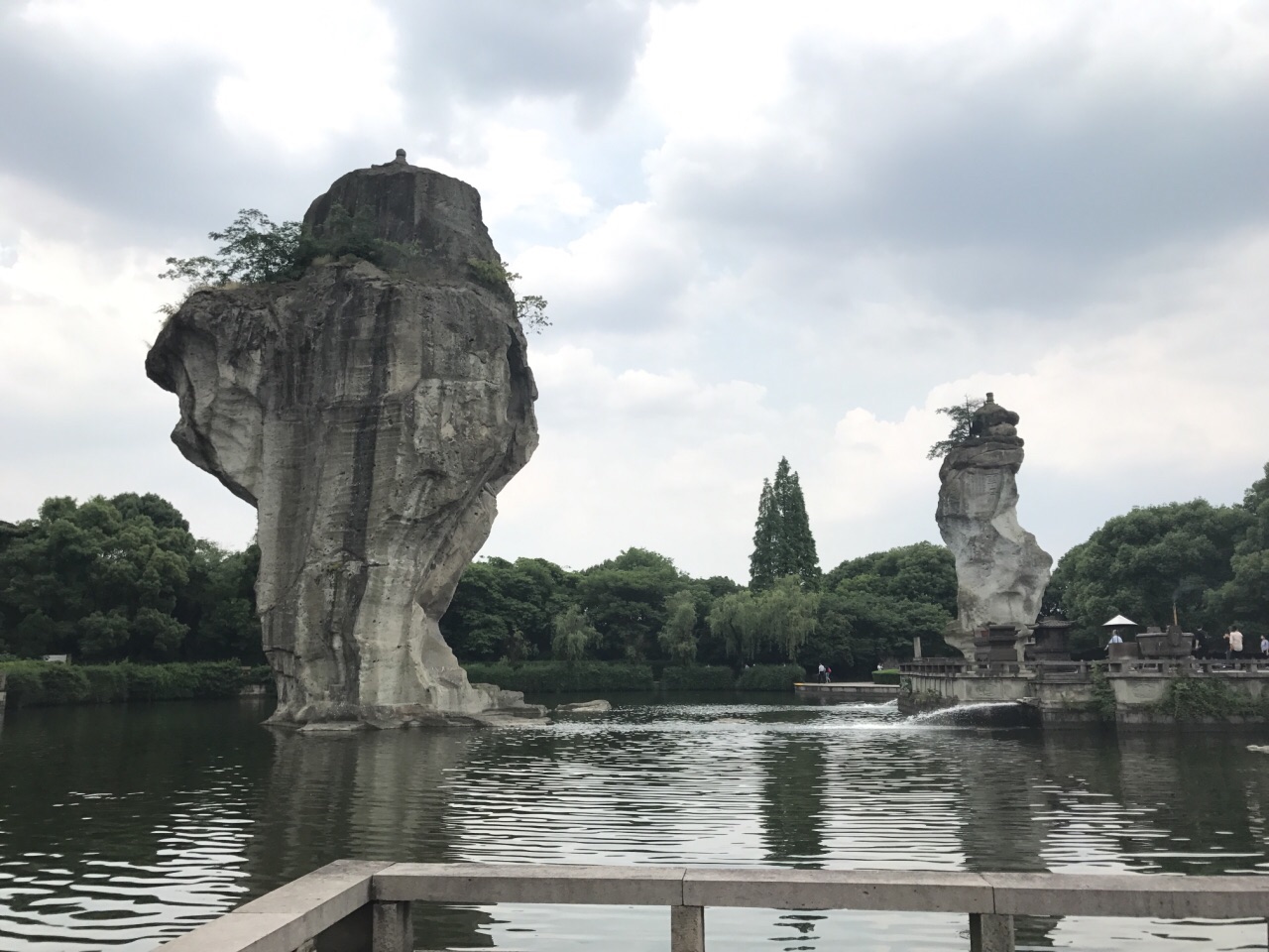 绍兴柯岩风景区