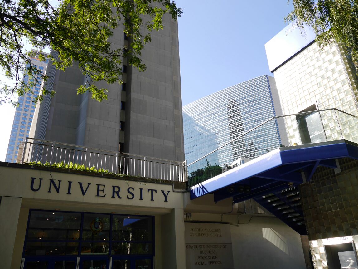 哥伦比亚大学