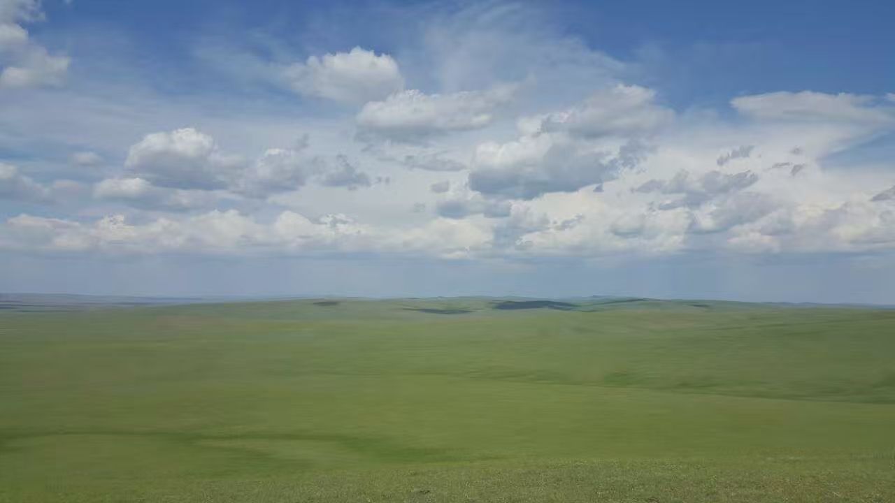 鄂尔多斯草原旅游区