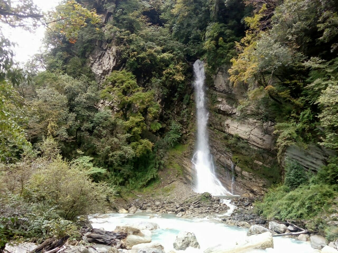 二郎山喇叭河风景区